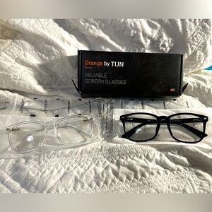 Blue Light Glasses (2- black and clear)